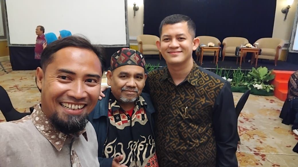 KOGTIK dan HUT PGRI ke-80, HGN 2025, TPG, dan Bencana Sumatera: Momentum Menguatkan Guru di Era Transformasi Digital